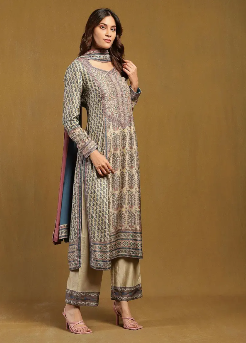 GoSriKi Women's Rayon Viscose Printed Straight Kurta with Pant & Dupatta