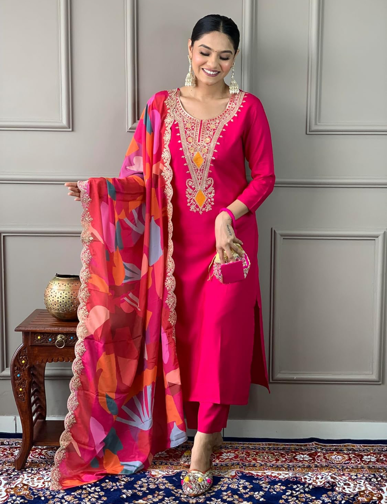 Naixa Women's Red Viscose Silk Embroidered Straight Kurta